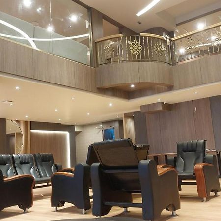 Hotel Grand Galaxy Yangon Exterior photo