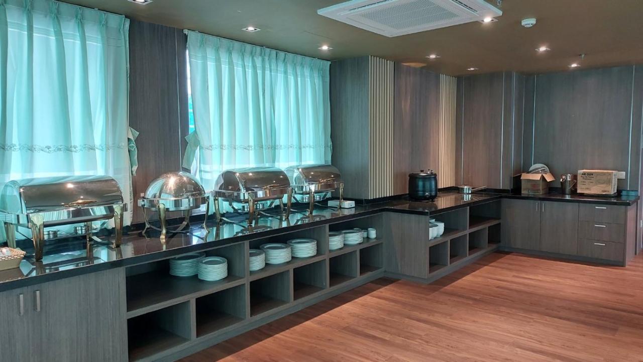 Hotel Grand Galaxy Yangon Exterior photo